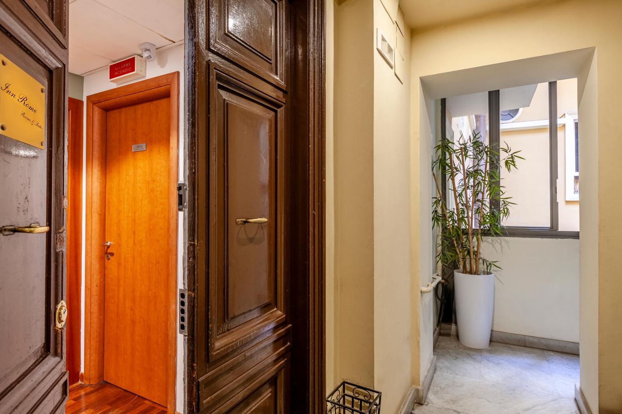 Inn Rome Rooms & Suites Luaran gambar